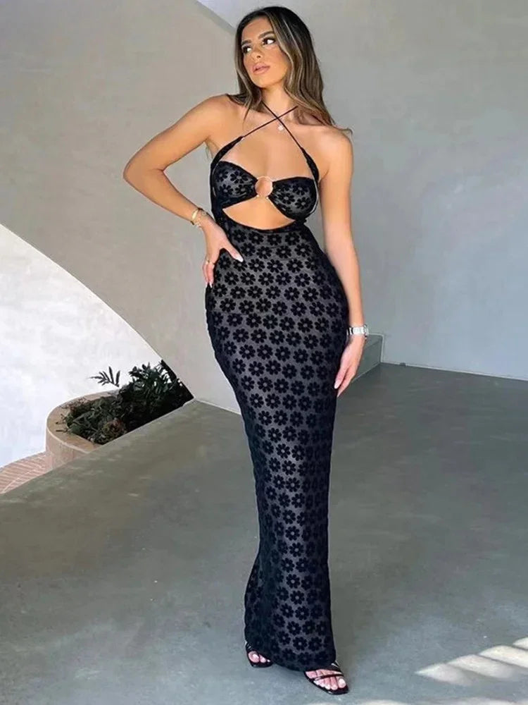 Vestido Sexy com Decote Halter – Estilo moderno, recortes ousados e elegância que destacam sua silhueta em qualquer ocasião!