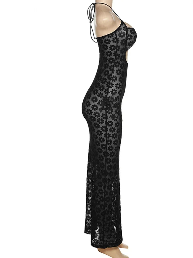 Vestido Sexy com Decote Halter – Estilo moderno, recortes ousados e elegância que destacam sua silhueta em qualquer ocasião!