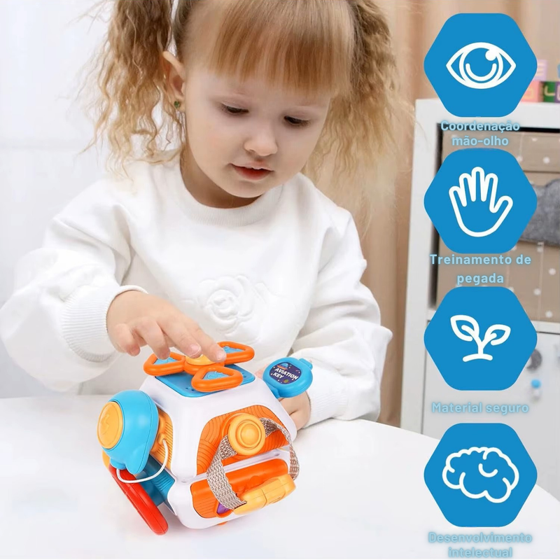 Cubo Sensorial: o brinquedo educativo que estimula a curiosidade, coordenação e criatividade do seu bebê em cada movimento!