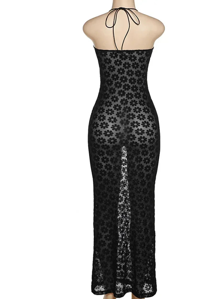 Vestido Sexy com Decote Halter – Estilo moderno, recortes ousados e elegância que destacam sua silhueta em qualquer ocasião!