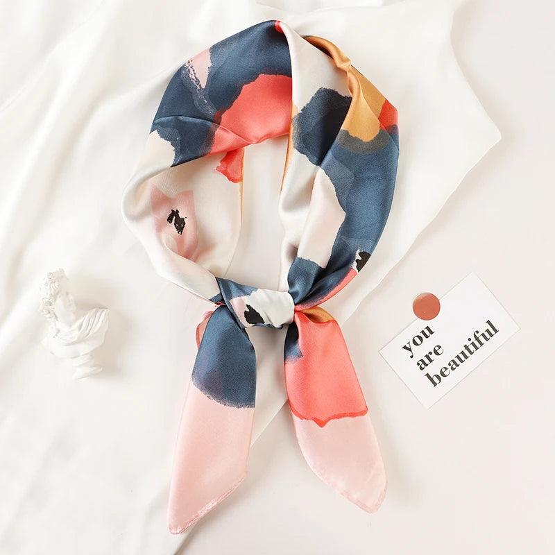 Toque de Luxo em Cada Dobra: Lenço Feminino de Cetim Xadrez para Pescoço, Cabelo ou Look de Trabalho