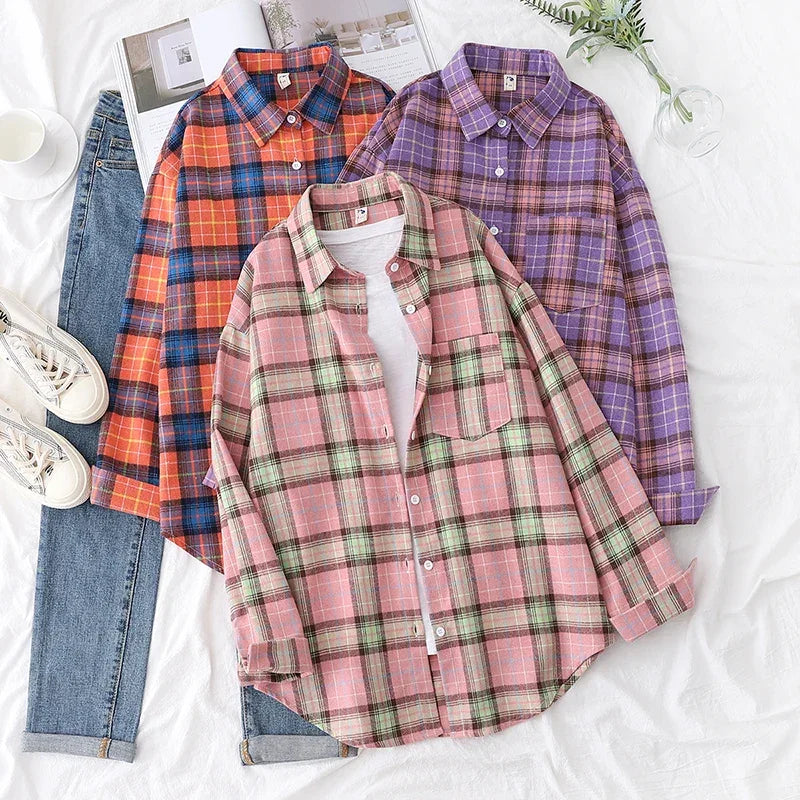 Camisa Xadrez Feminina: Estilo Universitário, Toque Casual e Conforto Atemporal para o Seu Dia a Dia!
