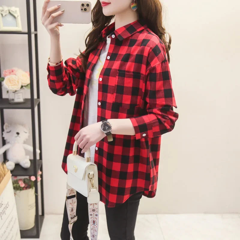 Camisa Xadrez Feminina: Estilo Universitário, Toque Casual e Conforto Atemporal para o Seu Dia a Dia!