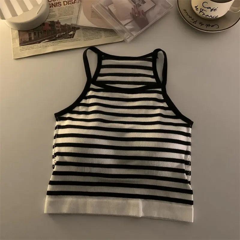 O Top com Bojo Que Está Dominando a Moda Casual - A Regata Perfeita Para Qualquer Look!