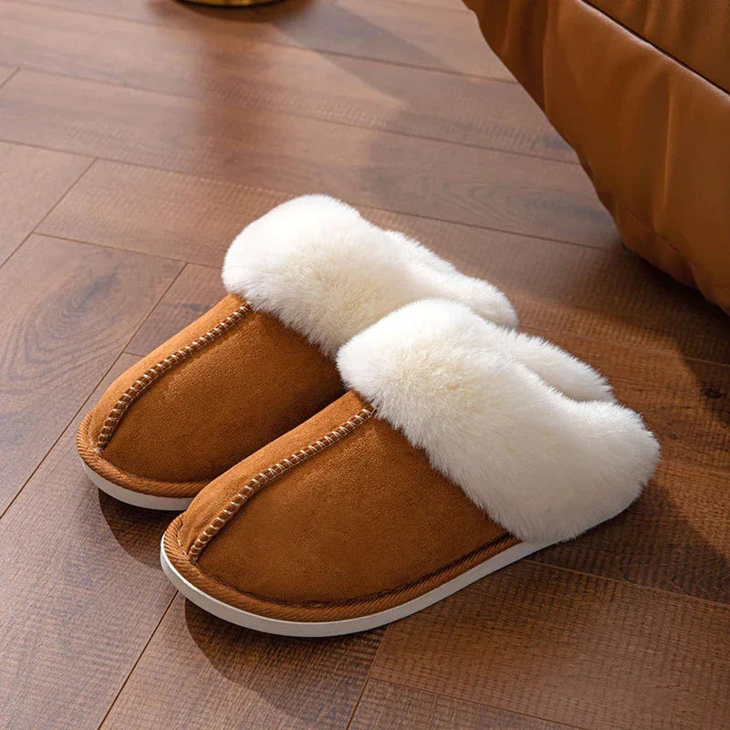 Pantufas de Inverno em Camurça – Maciez, Calor e Estilo para Seus Pés!
