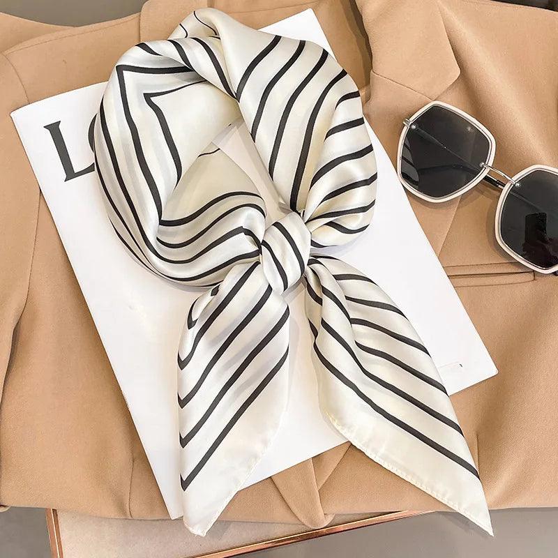 Lenço de Cetim Elegante 70x70cm – A Tendência Luxuosa para Mulheres Sofisticadas!