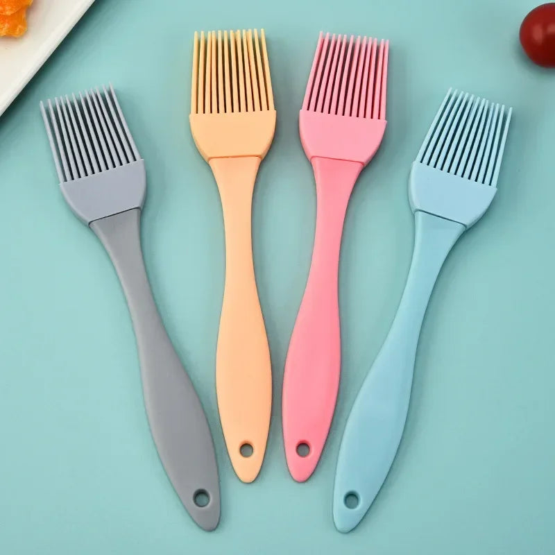 Escova de Silicone Multiuso para Churrasco e Cozinha – Resistente ao Calor, Prática e Perfeita para Molhos, Ovos, Confeitaria e Carnes!