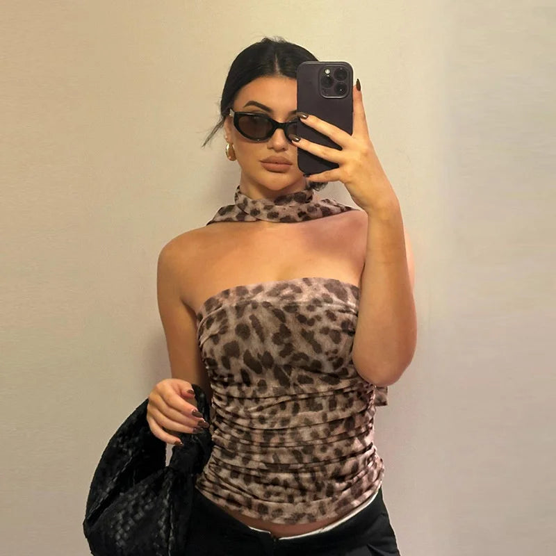 Top Feminino Tomara que Caia de Tule Estampa Leopardo – Sexy, Versátil e Perfeito para o Verão!
