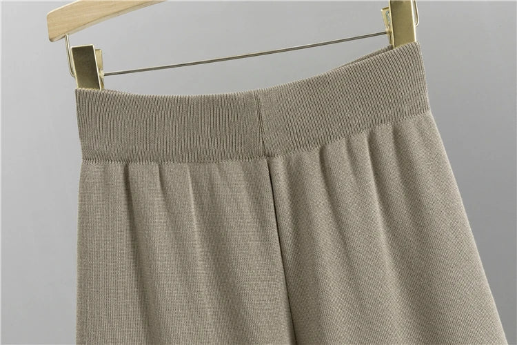 Conjunto Feminino 3 Peças Elegante: Cardigan + Calça + Camisola em Malha Vintage — Estilo Versátil para Primavera e Outono!