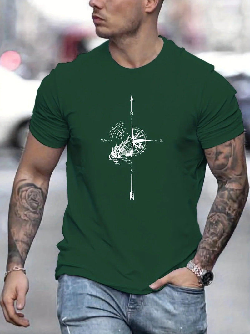 Camiseta Masculina 100% Algodão – Estampa Montanha & Bússola, Estilo Aventureiro com Conforto Leve de Verão