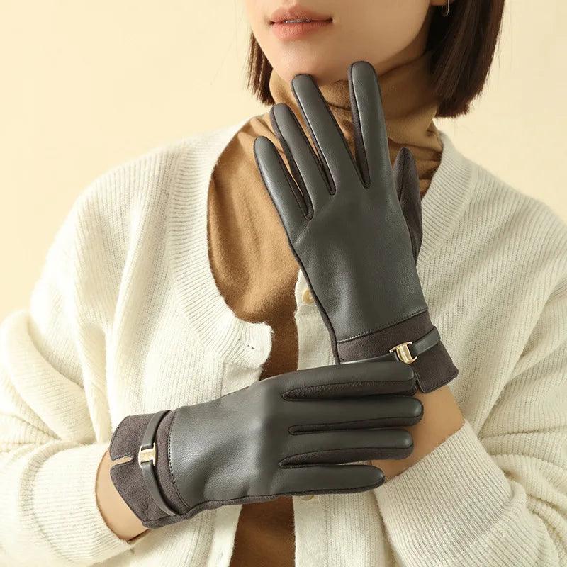 Luvas Femininas de Inverno em Couro e Camurça – Elegância, Estilo Business e Tecnologia Touch com Proteção Contra o Frio e Água