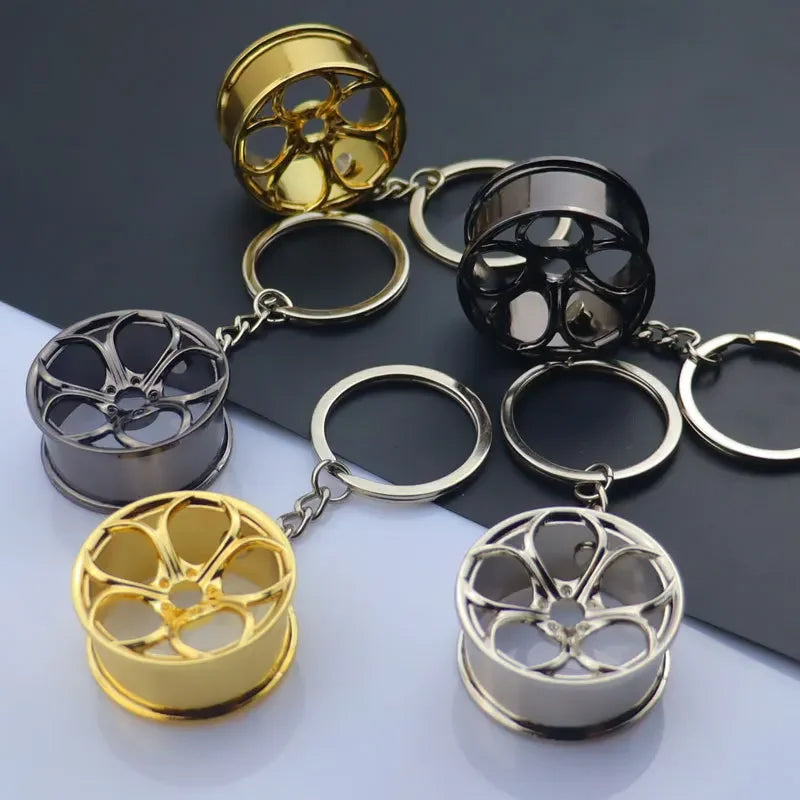 O Chaveiro de Metal Que Todo Amante de Carros Vai Querer — Estilo, Funções Surpreendentes e Criatividade!