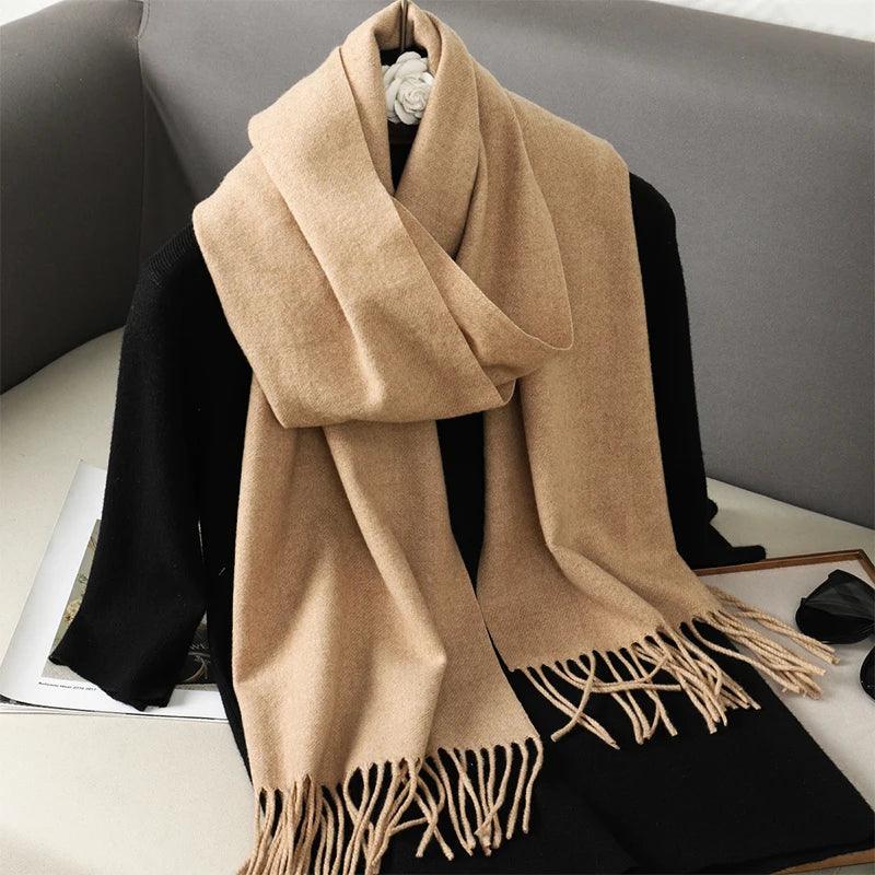 62 Cores de Estilo: O Cachecol Feminino Mais Versátil do Inverno – Quente, Sofisticado e Puro Conforto!