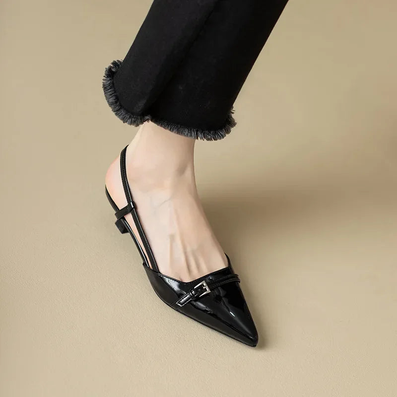 Elegância Retrô: Sandálias Mary Jane para um Verão Sofisticado e Cheio de Charme