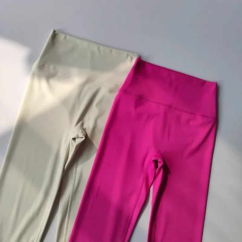 Conjunto de Yoga 2 em 1 para Mulheres: Cintura Alta + Top Cropped Respirável — O Look Fitness que Une Conforto, Estilo e Performance no Treino!