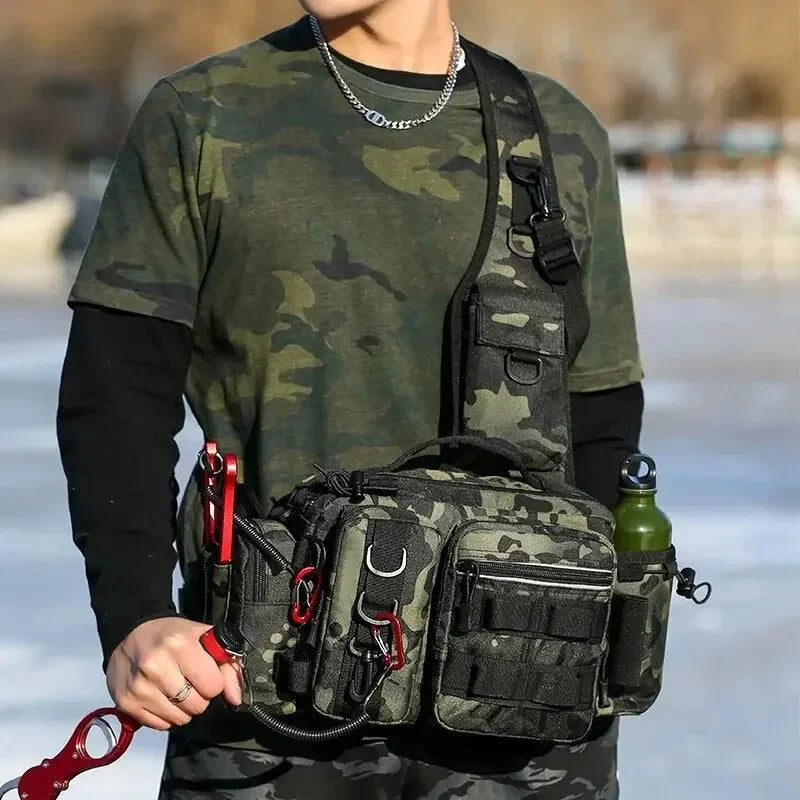 Mochila Tática de Pesca 3 em 1 — Organize Seus Equipamentos com Estilo e Leve Sua Vara nas Costas sem Complicações!
