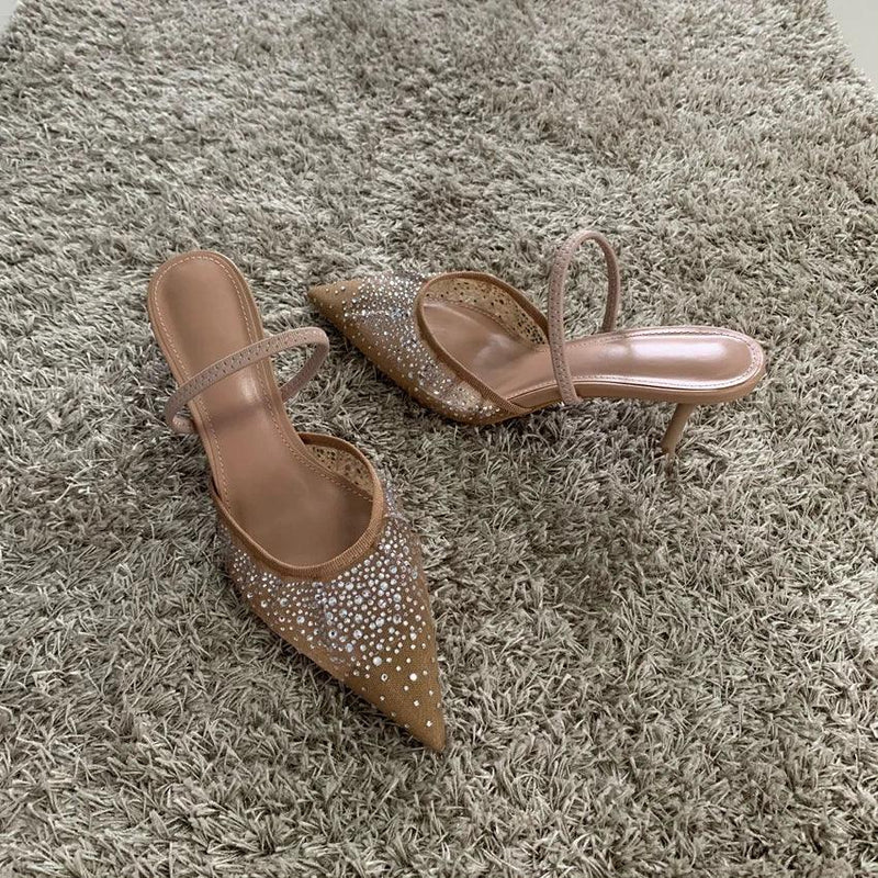 Brilho e Elegância no Seu Passo – Sandália Salto Alto de Verão com Tecido Strass para Encantar em Qualquer Festa ou Dia Dia!