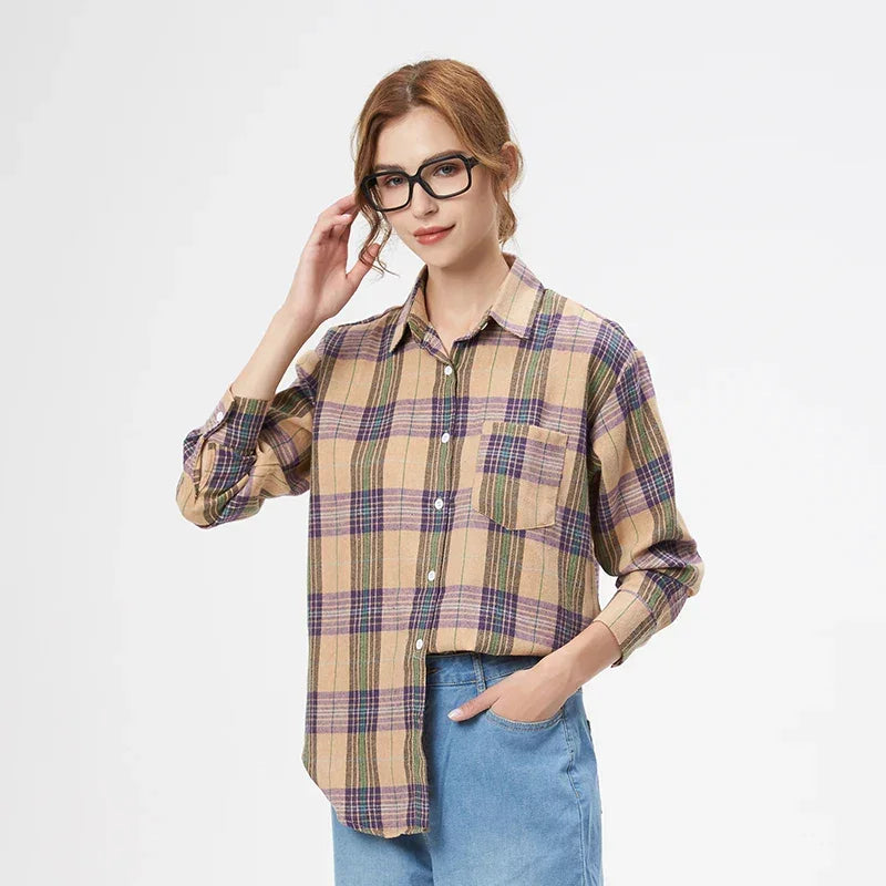 Camisa Xadrez Feminina: Estilo Universitário, Toque Casual e Conforto Atemporal para o Seu Dia a Dia!