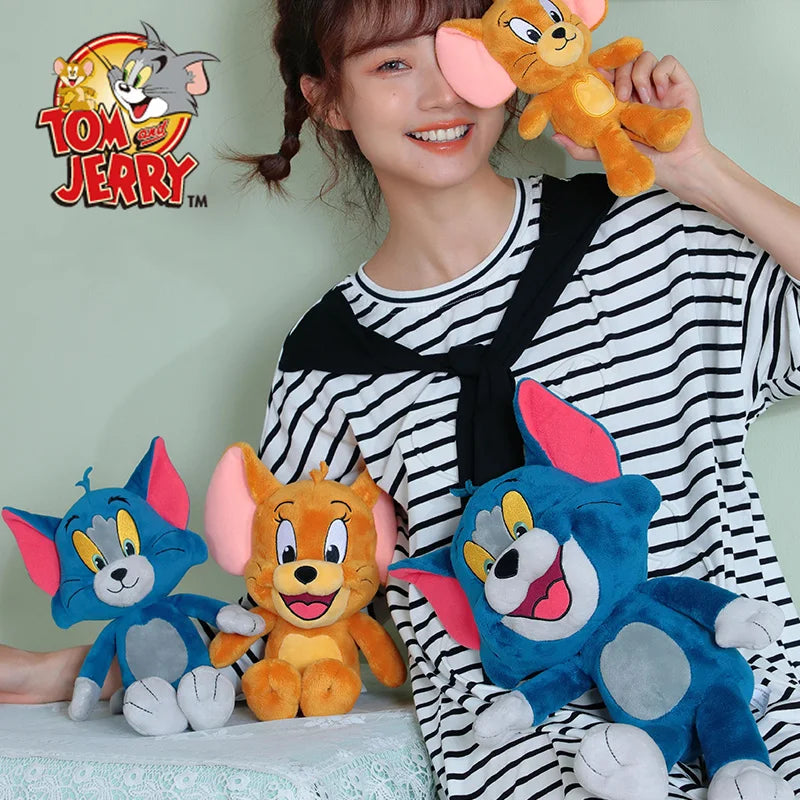 Reviva as aventuras de Tom & Jerry com pelúcias originais e cheias de charme!