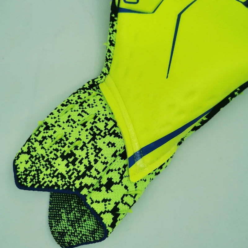 Novas Luvas de Goleiro Profissionais – Látex Reforçado, Proteção Máxima e Performance de Elite para Adultos e Jovens!
