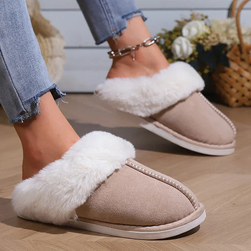 Pantufas de Inverno em Camurça – Maciez, Calor e Estilo para Seus Pés!