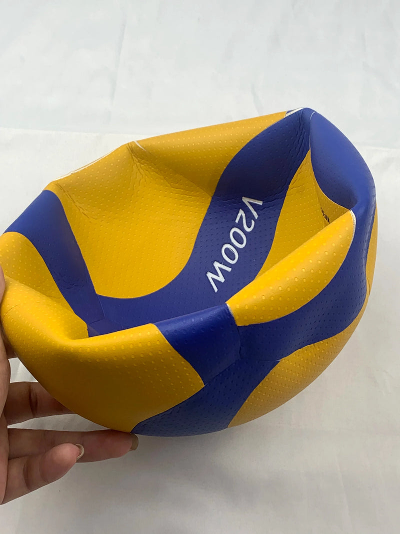 A Bola de Vôlei que Eleva Seu Jogo – Treine Forte, Jogue na Praia ou no Ginásio com Performance Profissional!