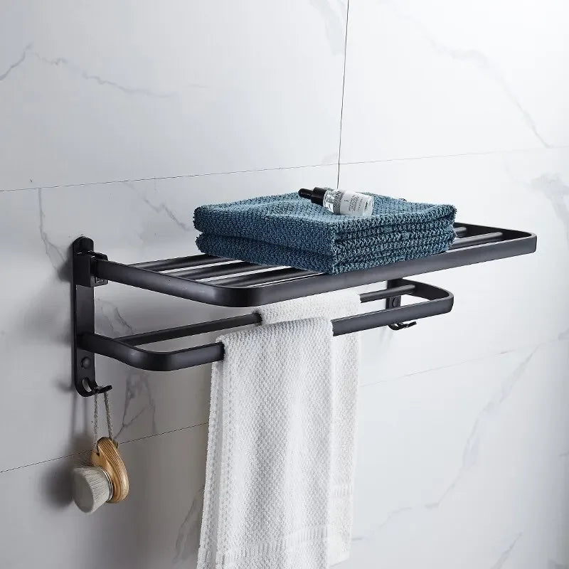 Suporte Dobrável de Toalha em Preto Fosco – Elegância e Praticidade com Gancho Extra e 50CM de Funcionalidade na Sua Parede!