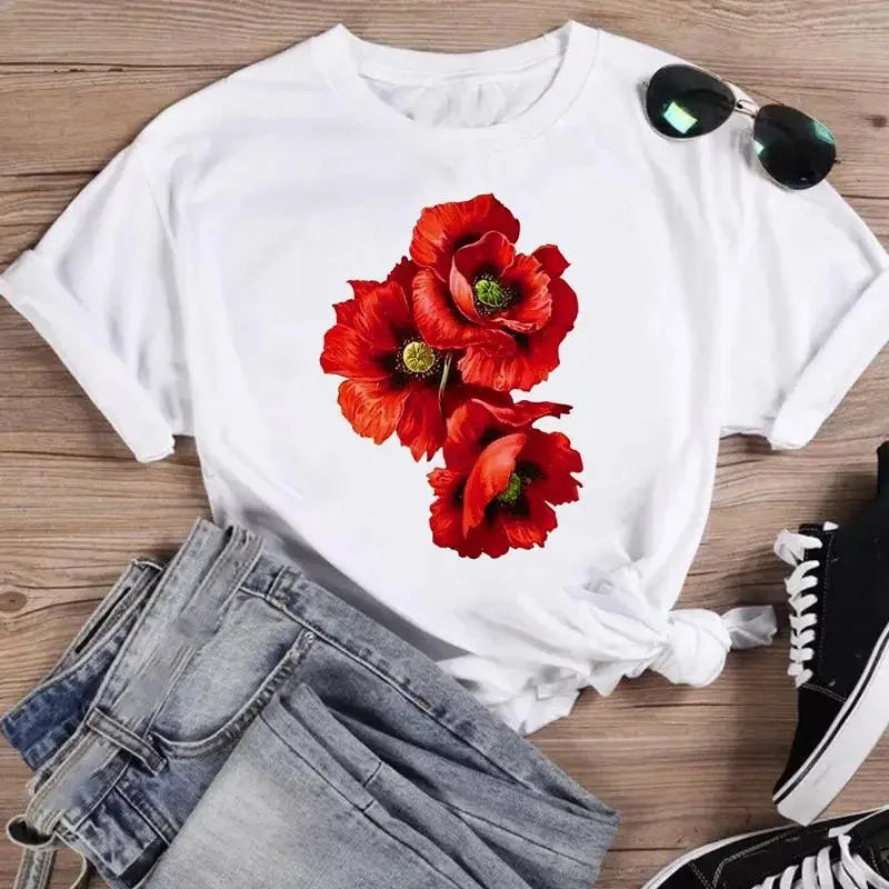 Camiseta Feminina Floral Aquarela – Estilo Leve e Colorido para a Primavera e o Verão!