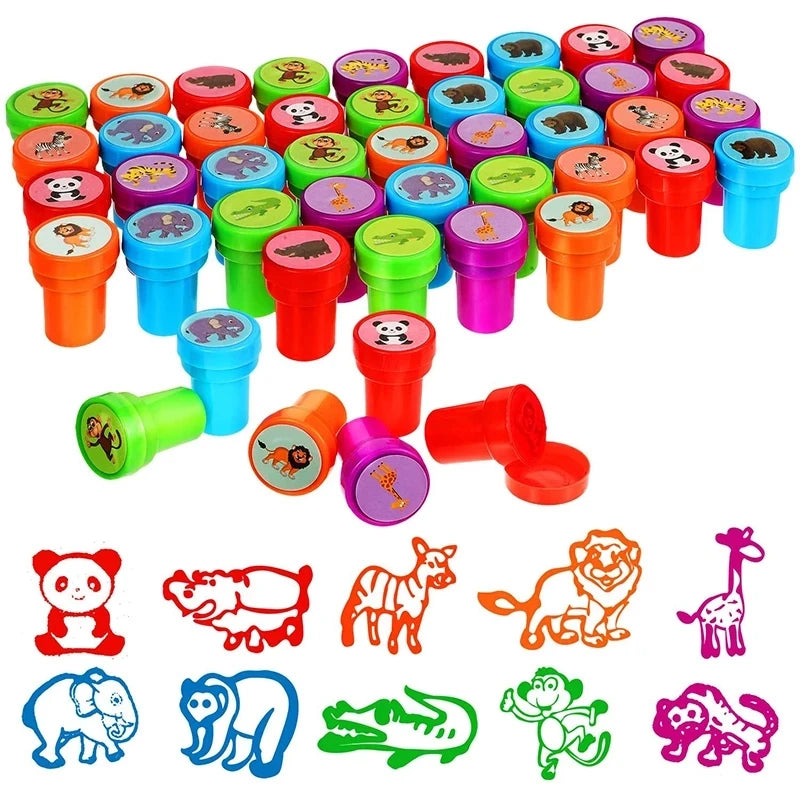 Transforme qualquer papel em uma explosão de criatividade com o kit de 10 carimbos auto-tinta infantis — rostinhos sorridentes, formas e desenhos que encantam as crianças e deixam cada arte única!