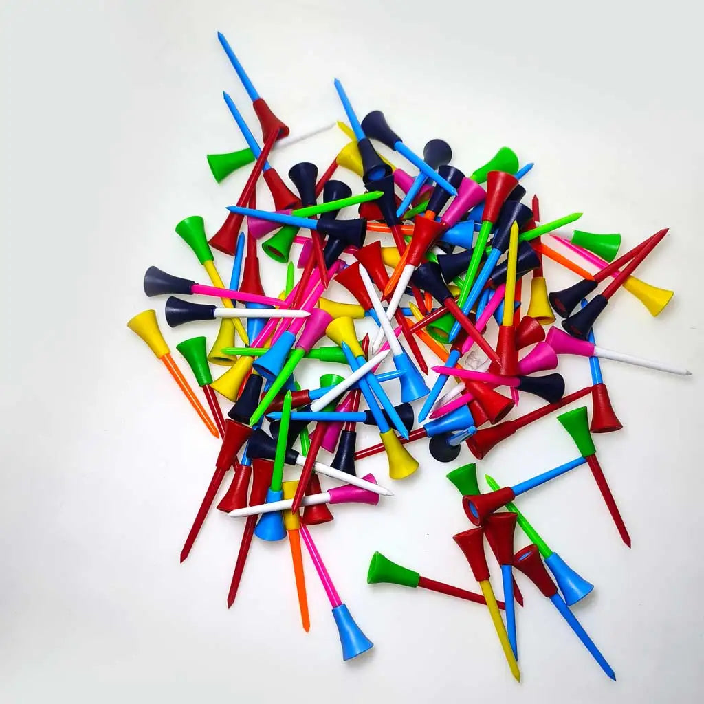 Golf Tees 83mm com Topo em Borracha – Suporte Preciso para a Bola, Acessório Essencial para Jogadas Perfeitas (Kit 10 a 40 Peças em Cores Surpresa)