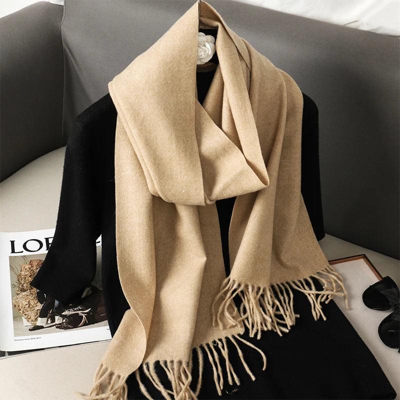 62 Cores de Estilo: O Cachecol Feminino Mais Versátil do Inverno – Quente, Sofisticado e Puro Conforto!