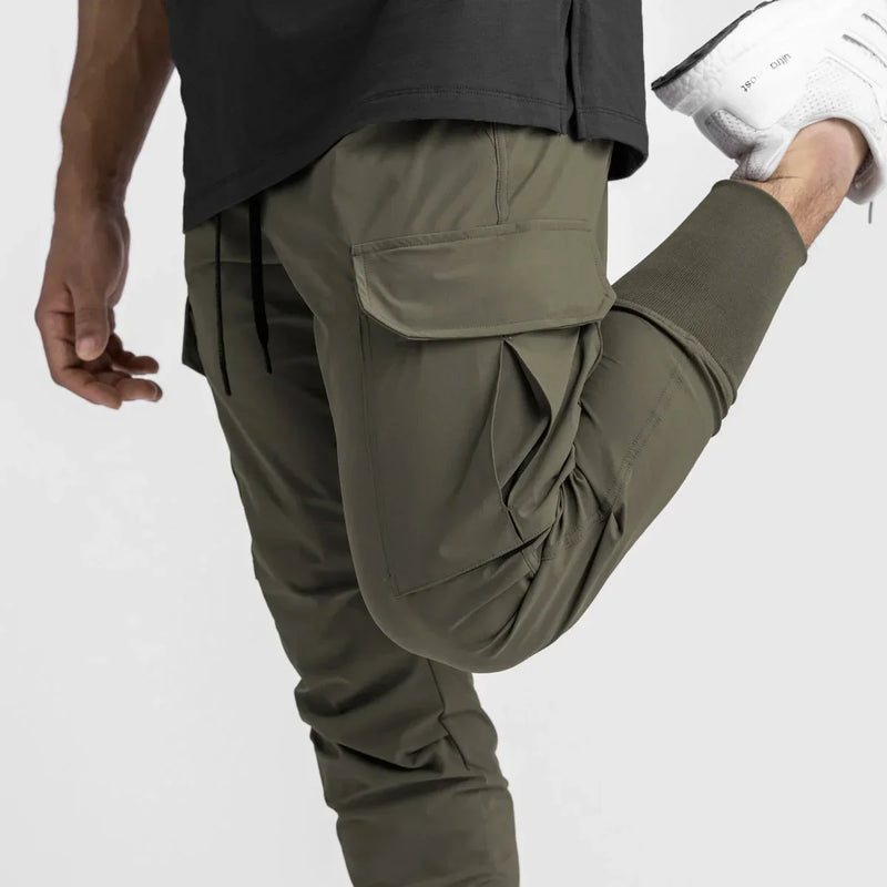 Calças Esportivas Camufladas Masculinas — Leves, Elásticas e de Secagem Rápida para Treinos com Liberdade Total!