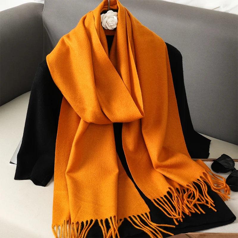 62 Cores de Estilo: O Cachecol Feminino Mais Versátil do Inverno – Quente, Sofisticado e Puro Conforto!