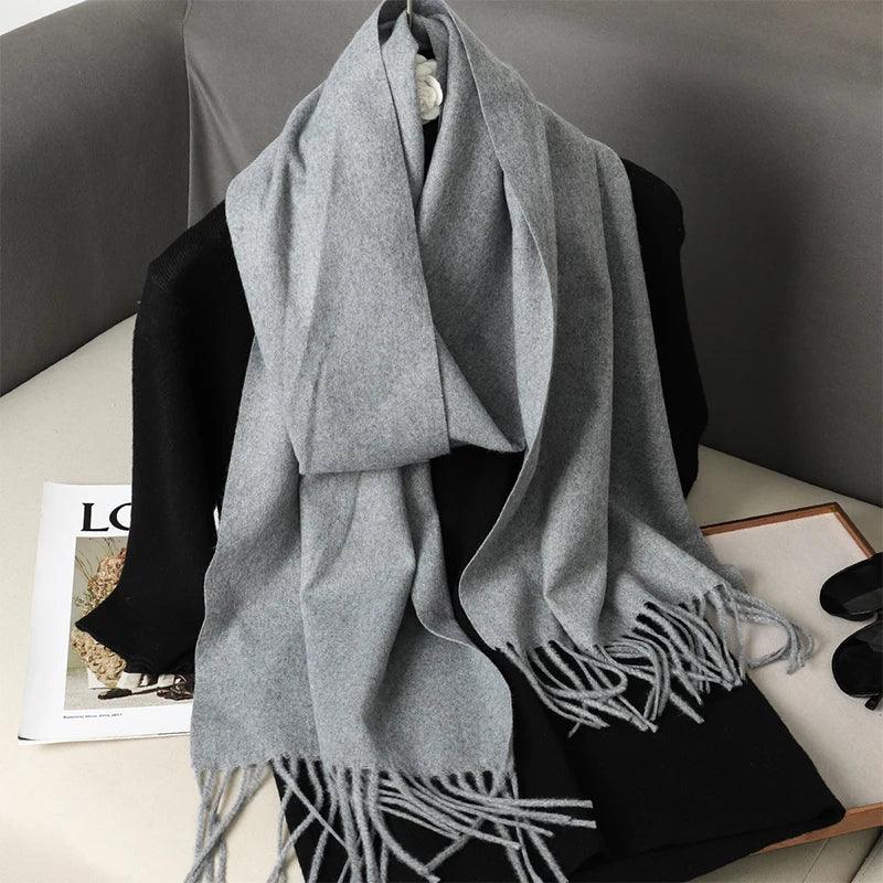 62 Cores de Estilo: O Cachecol Feminino Mais Versátil do Inverno – Quente, Sofisticado e Puro Conforto!