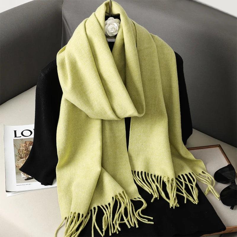 62 Cores de Estilo: O Cachecol Feminino Mais Versátil do Inverno – Quente, Sofisticado e Puro Conforto!