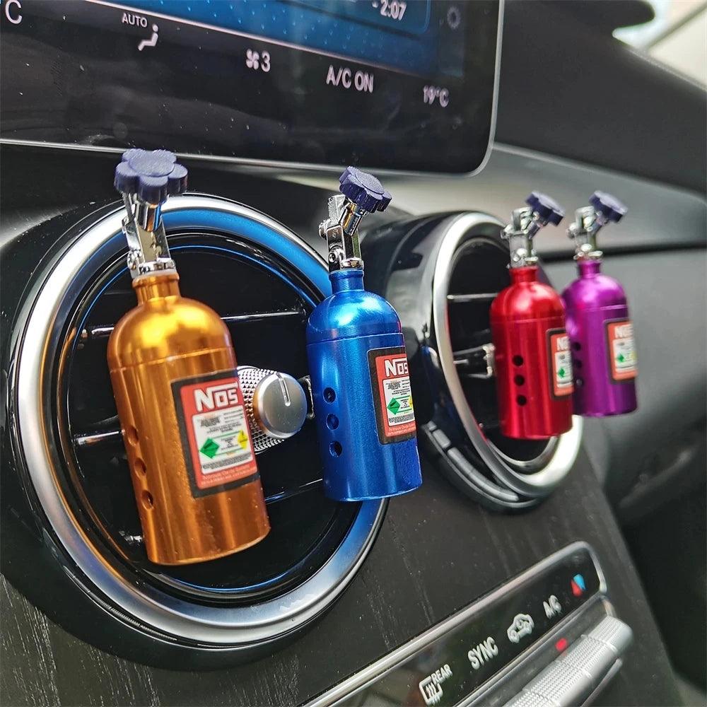 Aromatizador de Carro em Forma de Garrafa Nitro NOS – Estilo, Perfume e Adrenalina no Ar!