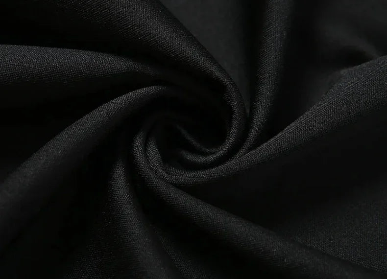 Vestido Longo de Festa – Vermelho & Preto com Renda, Estilo Bodycon que Valoriza Cada Curva